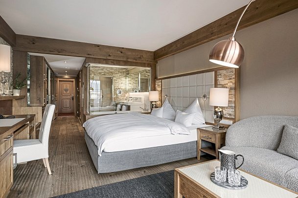 Alpenresort Schwarz - Wohnbeispiel Doppelzimmer Landgarten (Zimmercodierungen DB1 & DP3)