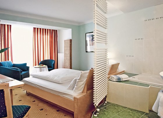 Alpina Resort Nature & Wellness - Wohnbeispiel Sonnenzimmer (Zimmercodierungen DF1, DZ2 & DB8)