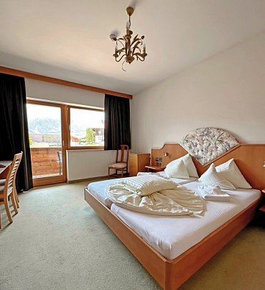 Alpina Resort Nature & Wellness - Wohnbeispiel Sonnenzimmer (Zimmercodierung DF1)