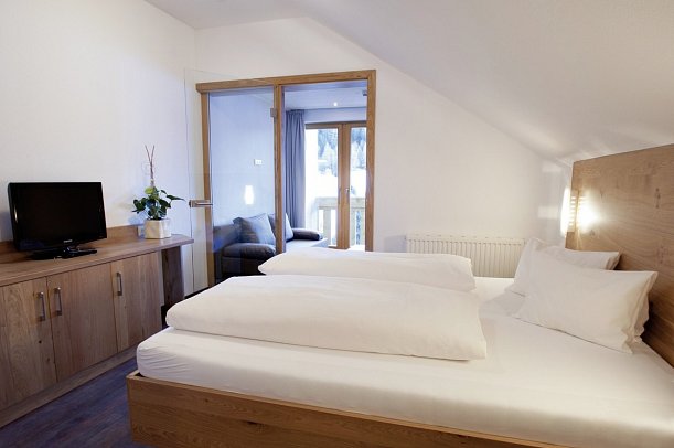 Erlebnishotel Family Resort Fendels - Wohnbeispiel Juniorsuite (Zimmercodierung JB1)