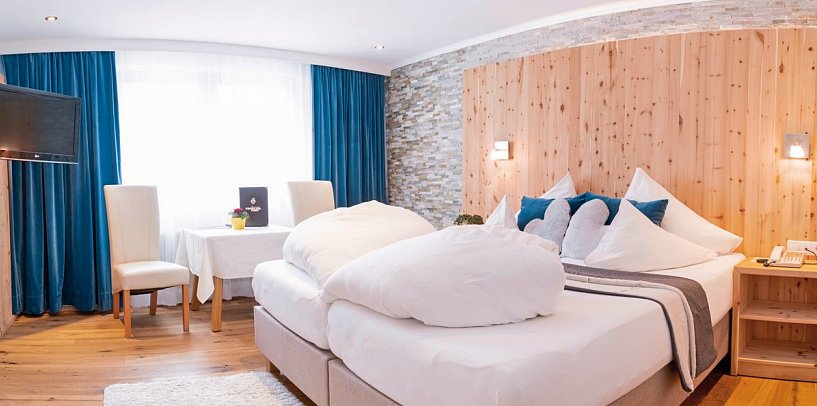 Beauty & Wellness Hotel Tirolerhof - Wohnbeispiel Doppelzimmer Tirolerhof (Zimmercodierung DB2)