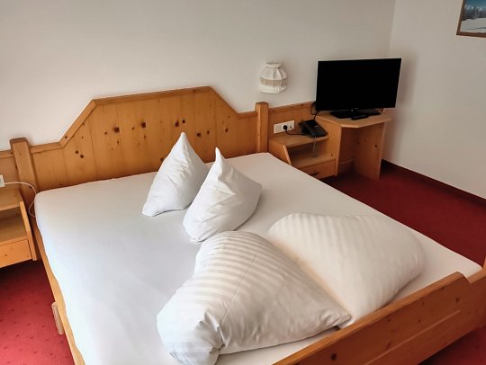 Tia Monte - Wohnbeispiel Doppelzimmer Balkon (Zimmercodierung DB2)