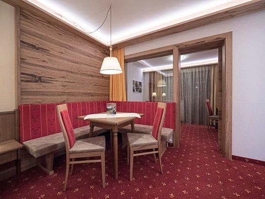 Alphof - Wohnbeispiel Familiensuite Schatzberg (Zimmercodierung WI1)