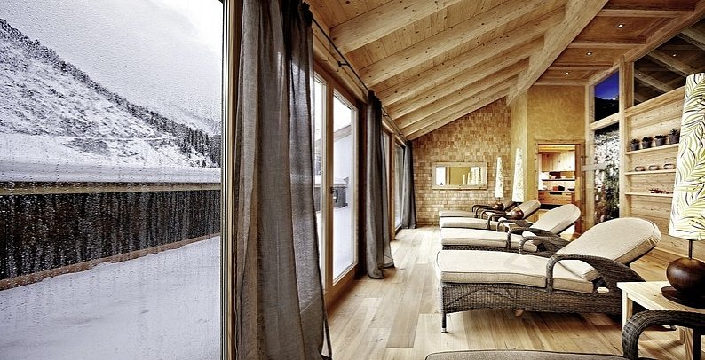 Berghof Crystal Spa & Sports