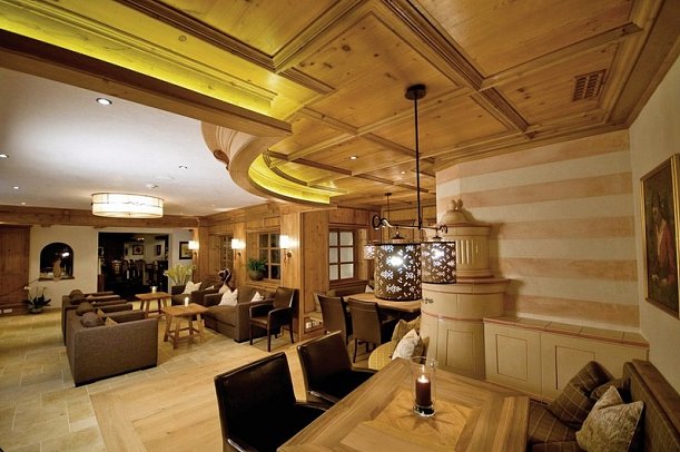 Berghof Crystal Spa & Sports