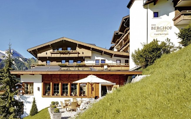 Berghof - Crystal Spa & Sports