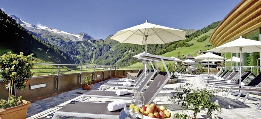 Berghof - Crystal Spa & Sports