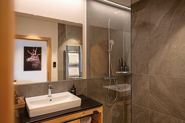 ADEA Lifestyle Suites Fieberbrunn - Beispiel Bad Suite Fortuna 3-Raum (Zimmercodierung WB2)