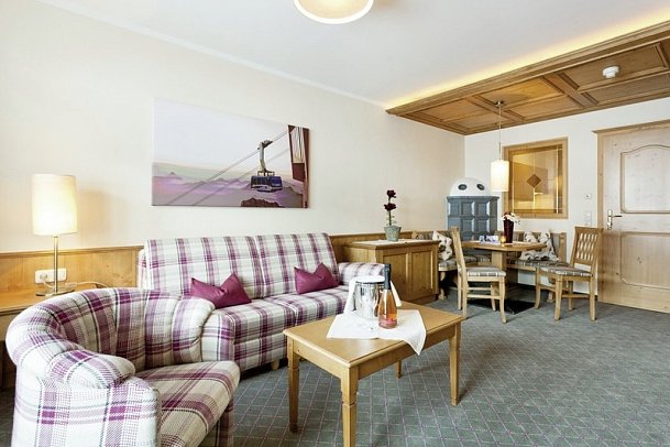 Zugspitz Resort - Wohnbeispiel Appartement Alpenrose (Zimmercodierung OB1)