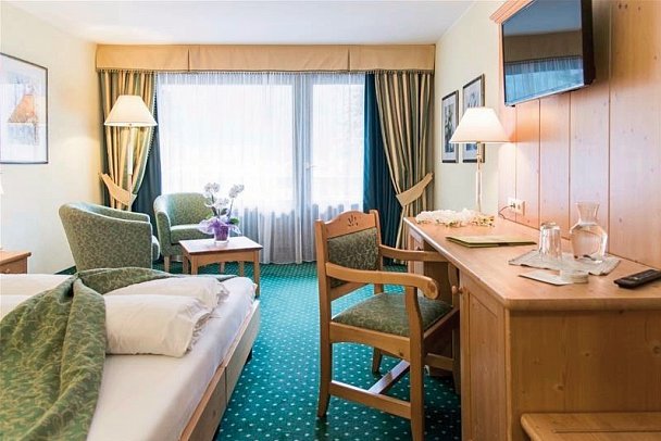 Alpenhof - Wohnbeispiel Familienzimmer (Zimmercodierung FB1)