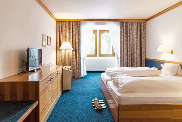 Alpenhotel Weitlanbrunn - Wohnbeispiel Doppelzimmer Standard (Zimmercodierung DB1)