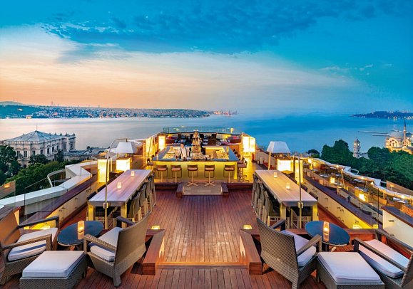 Swissôtel The Bosphorus - 16 Roof Bar & Restaurant