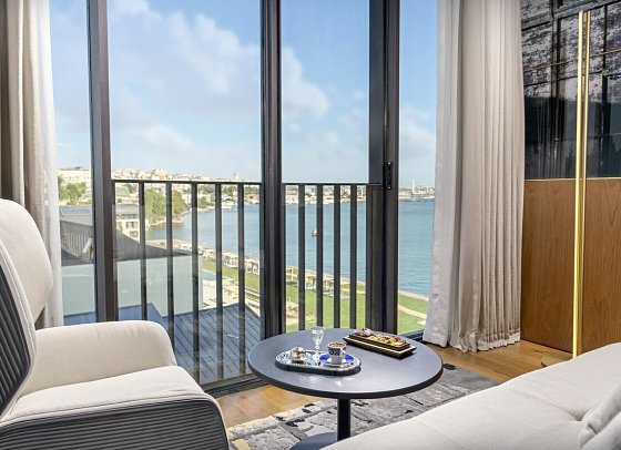 Rixos Tersane Istanbul - Nickelodeon Play Tersane Access - Premium Room Partial Sea View (Zimmercodierung DBN)