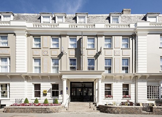 Royal Hotel