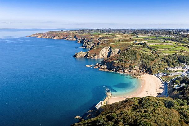 ADAC Special: Jersey - Französischer Charme auf Britischen Inseln (Hotel De Normandie) - Bucht Grève de Lecq