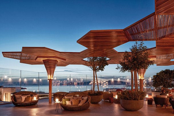 Myconian Naia, Luxury Suites