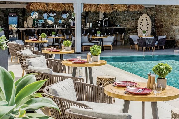 Myconian Naia, Luxury Suites