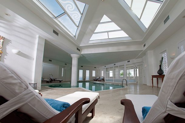 Saint John Hotel Villas & Spa