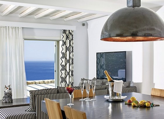 Myconian Villa Collection - Elegant Villa 1 Bedroom