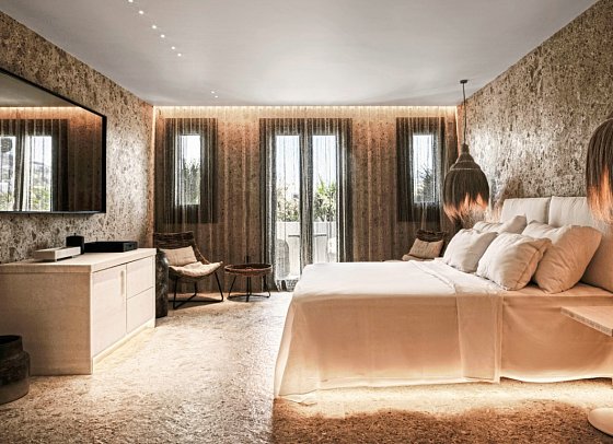 Myconian O - EOS Room with Balcony