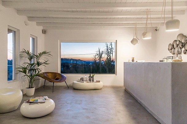 Ostraco Suites