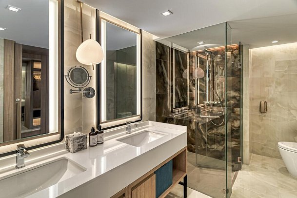 Dusit Thani Krabi Beach Resort - Badbeispiel Deluxe Premium (Zimmercodierung UDM)
