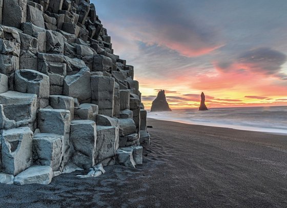 Island erleben - Gletscher, Vulkane und heiße Quellen - Strand von Reynisfjara, Vik