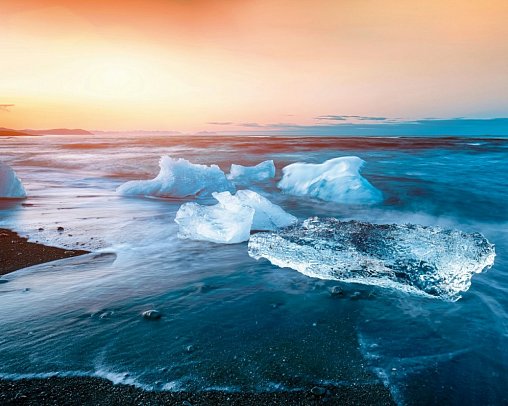 Hochland, Gletscher und Geysire - Diamond Beach nahe Jökulsarlon