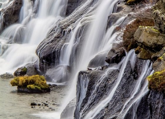Hochland, Gletscher und Geysire - Hraunfossar