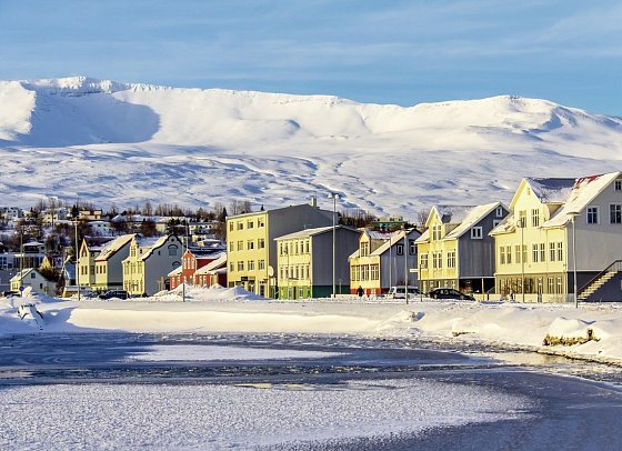 Nordlichter & heiße Quellen - Akureyri