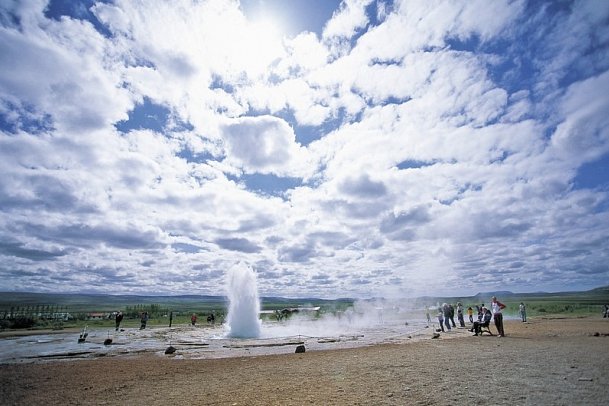 Perlen der Südküste - Geysir
