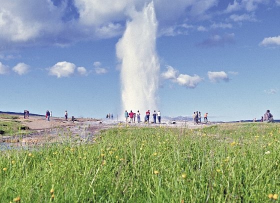 Islands Sommer entspannt genießen - Geysir