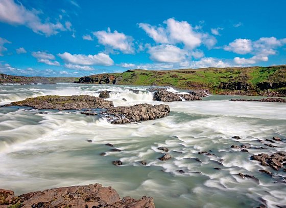 Islands Sommer entspannt genießen - Urridafoss