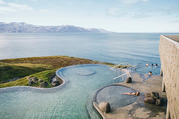 Islands wilder Westen - GeoSea Husavik