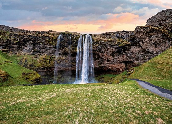 Island - ein Land zum Träumen - Seljalandsfoss