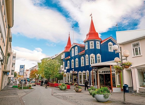 Islands Naturwunder mit dem E-Auto - Akureyri