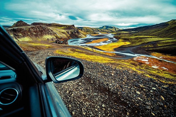 Islands Naturwunder mit dem E-Auto - Landmannalaugar