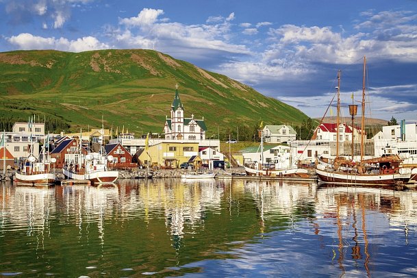 Ferienhausrundreise Südwestisland - Husavik