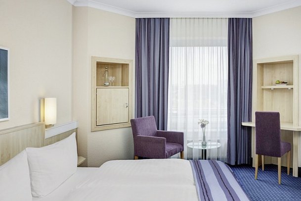 IntercityHotel Kiel - Wohnbeispiel Doppelzimmer Standard (Zimmercodierungen DG1 & DC1)