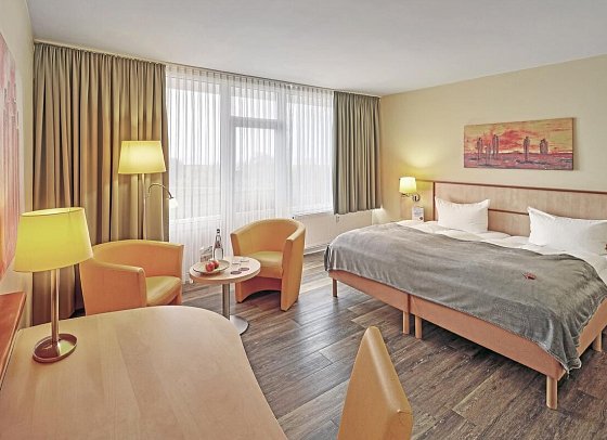 Ferien- und Freizeitpark Weissenhäuser Strand - Strandhotel - Wohnbeispiel Doppelzimer Meerseite (Zimmercodierungen DB1, DC2, DX2 & FB4)