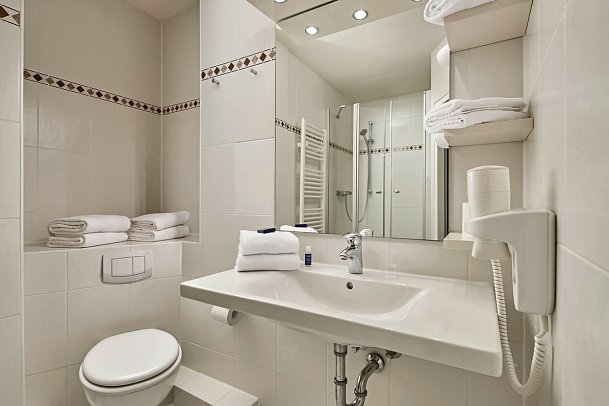 Ferien- und Freizeitpark Weissenhäuser Strand - Beispiel Bad 2 Raum Appartement am Park 40 qm (Zimmercodierungen AB2 & ABC)