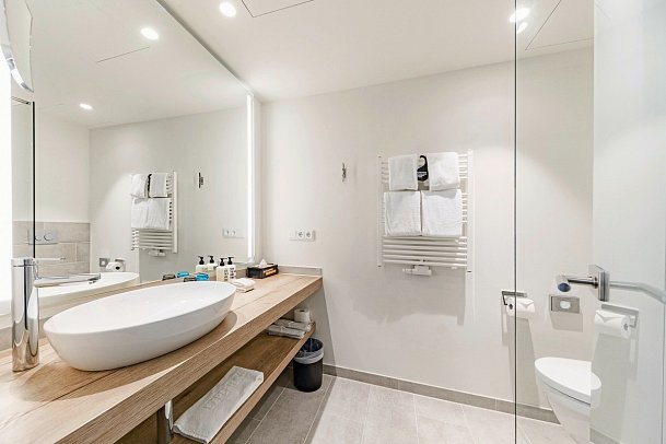 arborea Marina Resort Neustadt - Beispiel Bad (Zimmercodierungen DB1, DB2 & DB3)