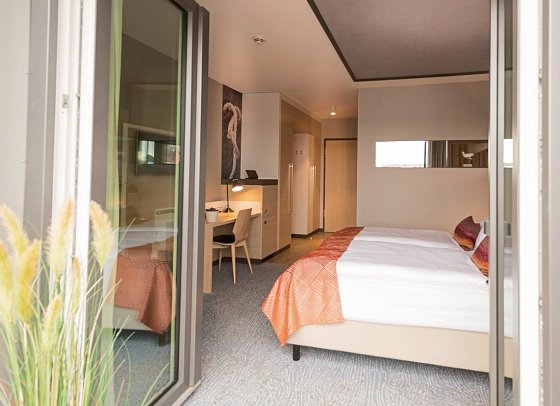 Hafenhotel Meereszeiten - Wohnbeispiel Doppelzimmer Komfort (Zimmercodierung DF1)