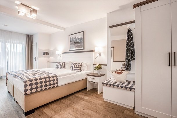 Strandgrün Golf- & Spa Resort - Wohnbeispiel Doppelzimmer Komfort (Zimmercodierungen DF1, D1E, D2E & D3E)