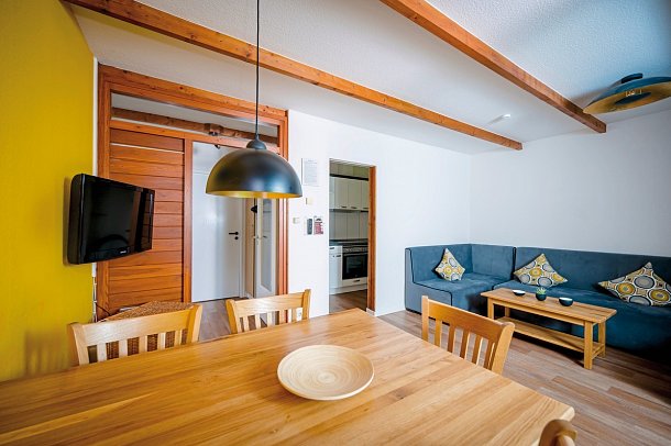 Ostsee Resort Damp - Ferienhäuser Asgard - Wohnbeispiel Blockhaus (Zimmercodierungen BB1 & BB5)