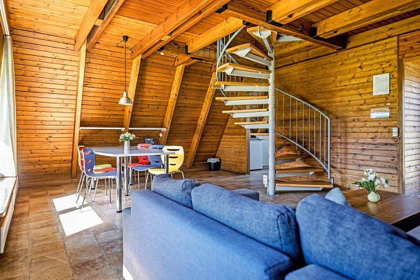 Ostsee Resort Damp - Ferienhäuser Asgard - Wohnbereich Nurdachhaus (Zimmercodierungen BB3, BB4, BB7 & BB8)