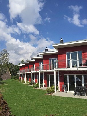 Ostsee Resort Damp - Ferienhäuser Asgard - Außenansicht Premiumhaus (Zimmercodierungen BB2 & BB6)