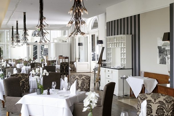 ATLANTIC Grand Hotel Travemünde - Restaurant Holstein's