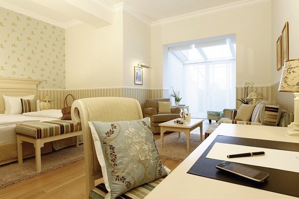 ATLANTIC Grand Hotel Travemünde - Wohnbeispiel Junior Suite Seeseite