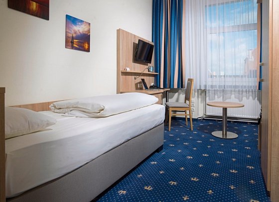 Hotel Deutscher Kaiser - Wohnbeispiel Einzelzimmer Landblick (Zimmercodierung E1L)
